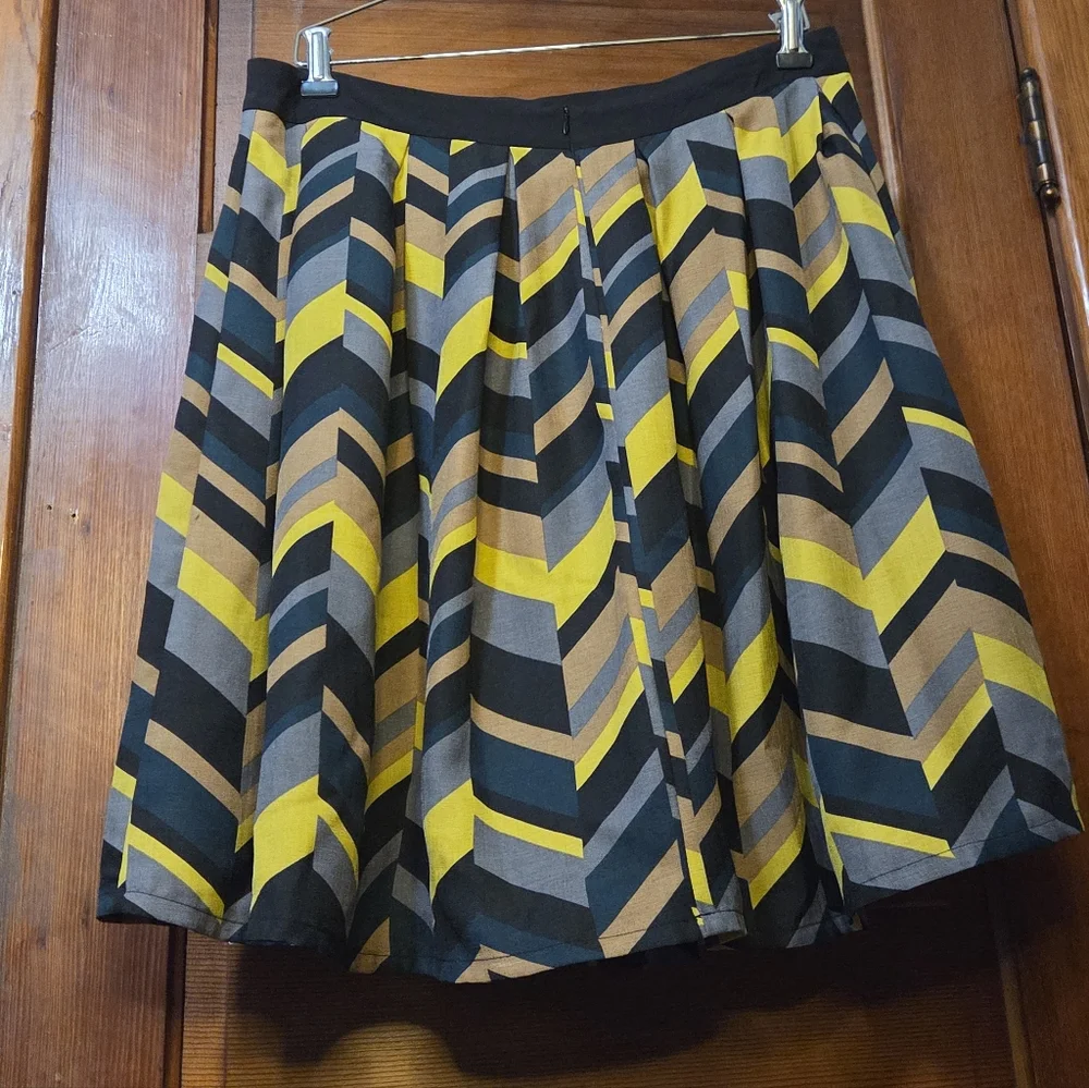 NWT Relished Pleated Chevron Print Skirt - Yellow, Gray & Black Sz XL - Picture 12 of 15